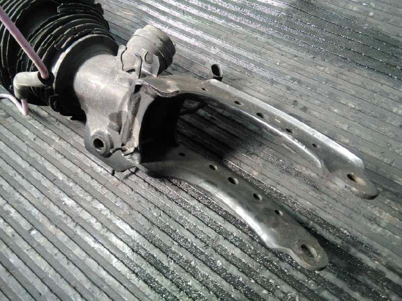 Recambio de amortiguador delantero izquierdo para volkswagen touareg (7la) tdi v6 referencia OEM IAM 7L6412021AG  P1-B4-20