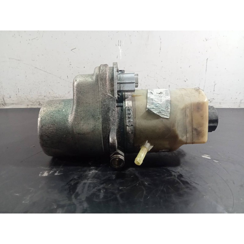 Recambio de bomba direccion para ford kuga (cbv) titanium referencia OEM IAM 4M513K514CC  P3-B4-2-2