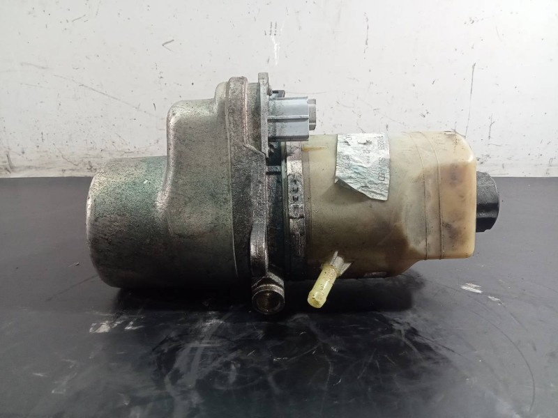 Recambio de bomba direccion para ford kuga (cbv) titanium referencia OEM IAM 4M513K514CC  P3-B4-2-2