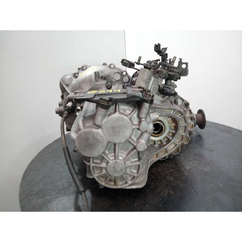 Recambio de caja cambios para hyundai tucson (jm) 2.0 crdi comfort (4wd) referencia OEM IAM S514JE 008450 M1-A2-68
