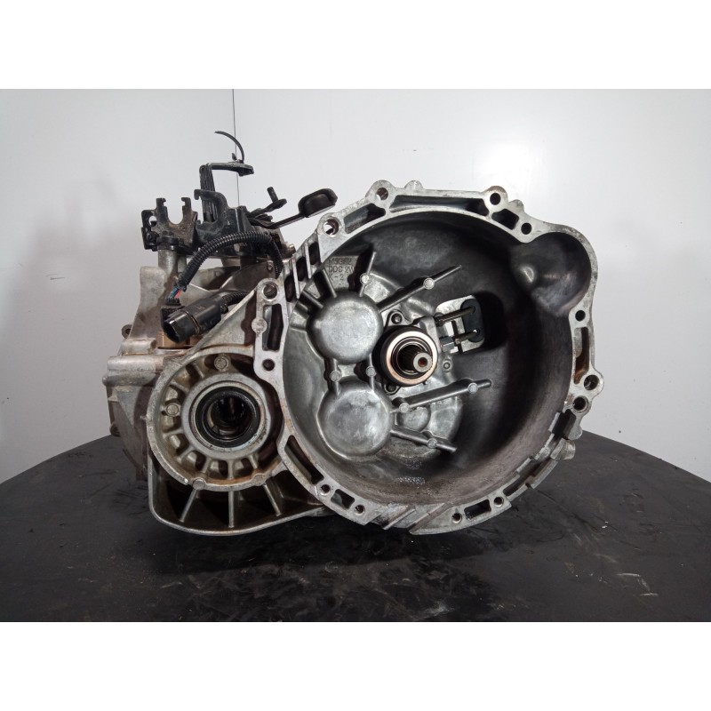 Recambio de caja cambios para kia carens (un) referencia OEM IAM S620JC 000382 M1-A3-156