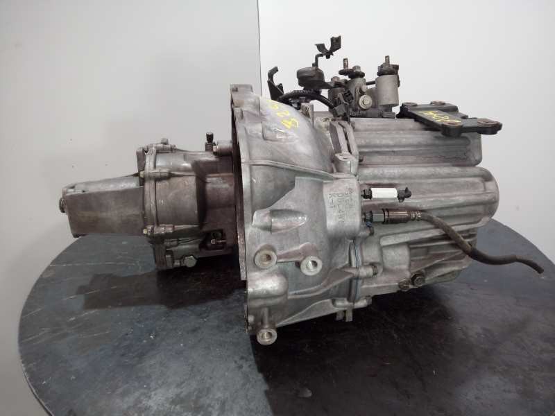 Recambio de caja cambios para hyundai tucson (jm) 2.0 crdi comfort (4wd) referencia OEM IAM S514JE 008450 M1-A2-68