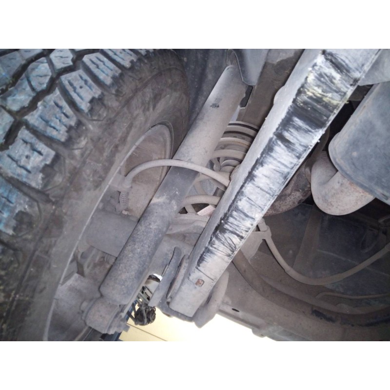 Recambio de amortiguador trasero derecho para chrysler jeep cherokee (kj) 2.8 crd limited referencia OEM IAM   