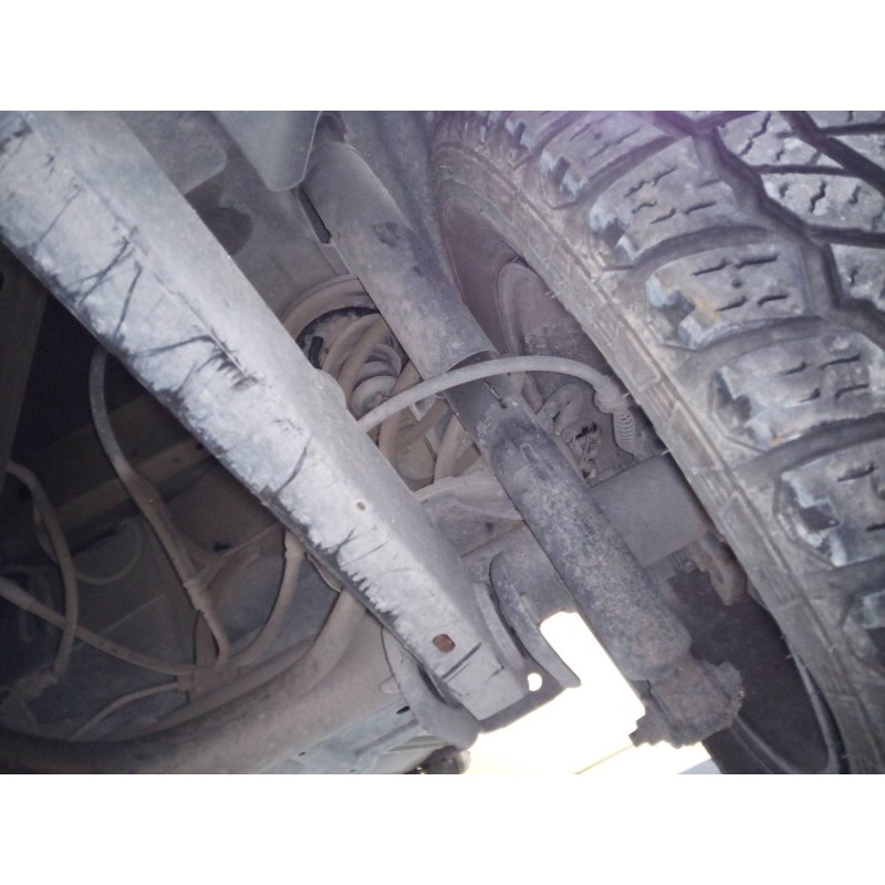 Recambio de amortiguador trasero izquierdo para chrysler jeep cherokee (kj) 2.8 crd limited referencia OEM IAM   