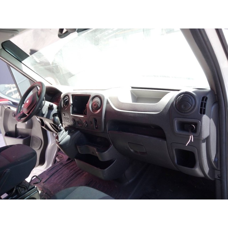 Recambio de salpicadero para renault master kasten l1h2 hka 3,3t referencia OEM IAM   