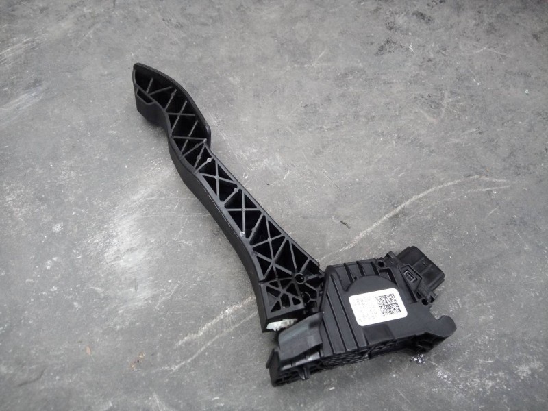 Recambio de pedal acelerador para audi q3 sportback (f3n) 35 tfsi s line referencia OEM IAM 5Q1723503L 6PV01062183 