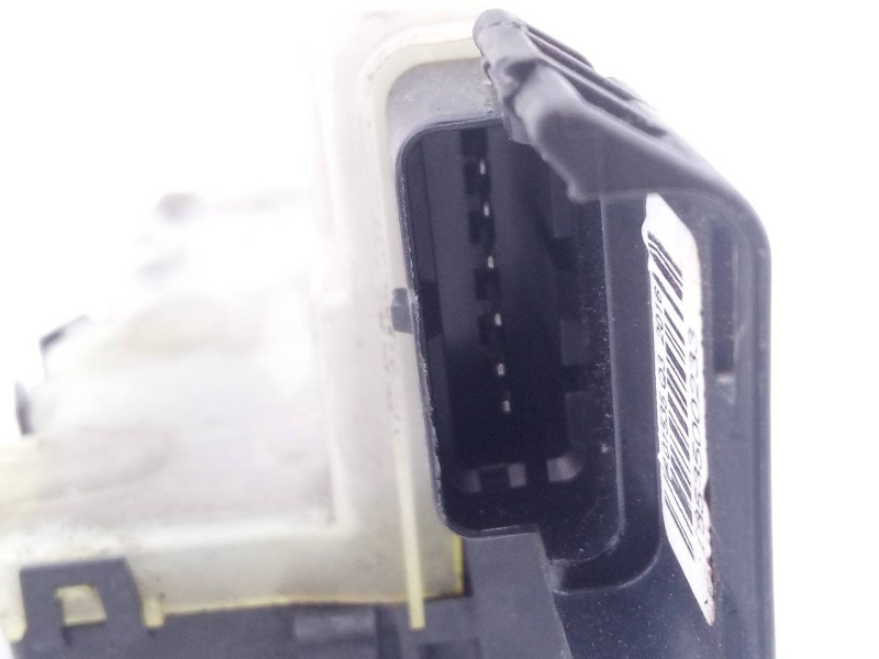 Recambio de cerradura puerta delantera derecha para peugeot 5008 allure referencia OEM IAM 1266N020813  E1-A4-32-2