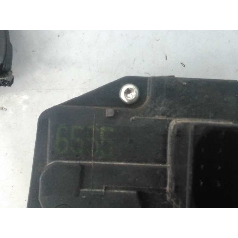 Recambio de cerradura puerta trasera derecha para chevrolet captiva 2.2 vcdi lt 2wd referencia OEM IAM 6555  E2-B6-65-2