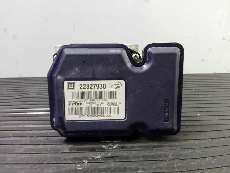 Recambio de abs para opel insignia berlina excellence referencia OEM IAM 22827930 07QS7G P3-A8-27-4
