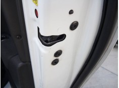 CERRADURA PUERTA TRASERA DERECHA 