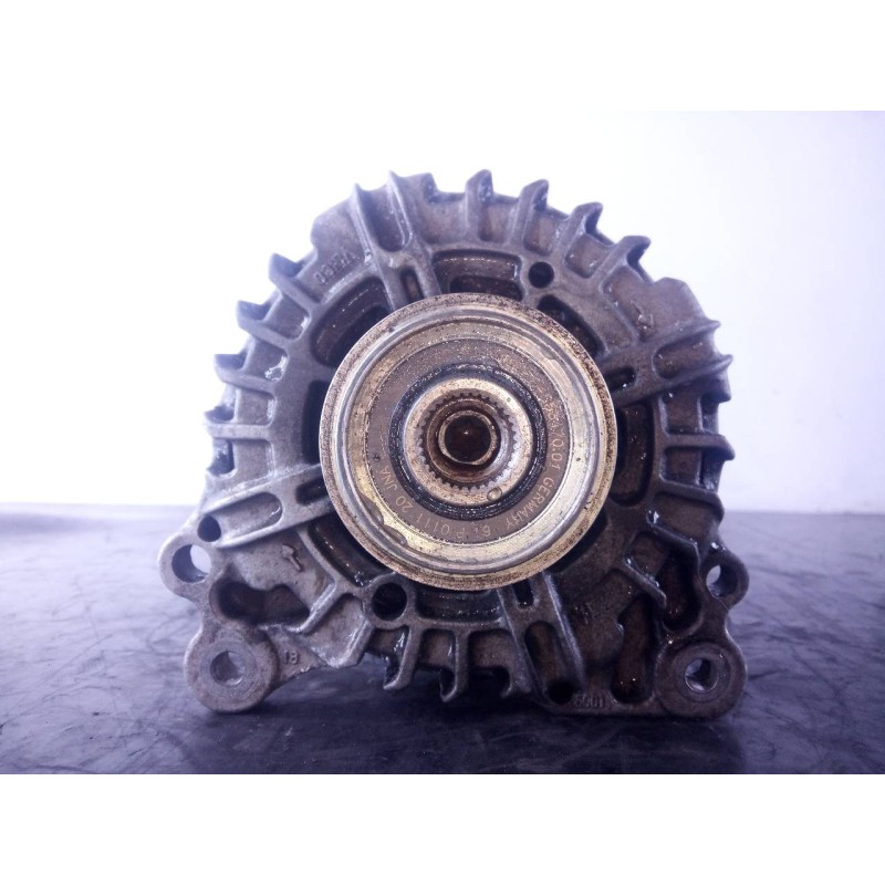 Recambio de alternador para audi a3 sportback (8p) 1.6 tdi ambiente referencia OEM IAM 03L903023A TG14C031 P3-A4-19-5