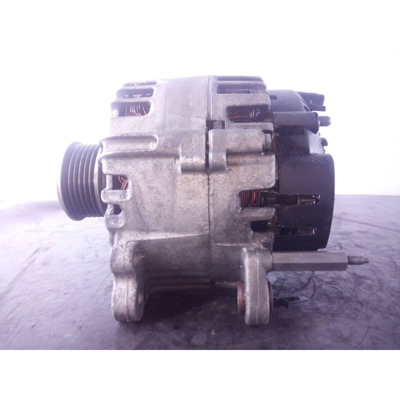 Recambio de alternador para audi a3 sportback (8p) 1.6 tdi ambiente referencia OEM IAM 03L903023A TG14C031 P3-A4-19-5