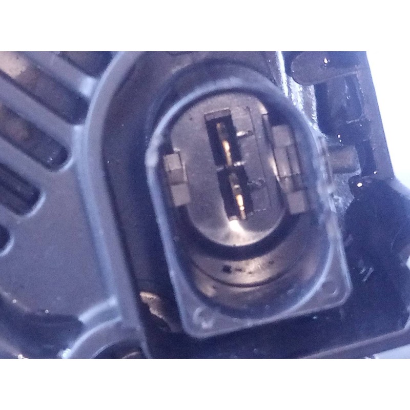 Recambio de alternador para audi a3 sportback (8p) 1.6 tdi ambiente referencia OEM IAM 03L903023A TG14C031 P3-A4-19-5