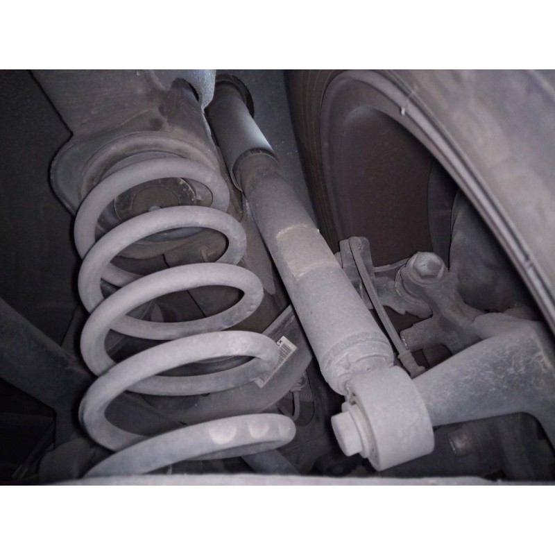 Recambio de amortiguador trasero derecho para audi a3 sportback (8p) 1.6 tdi ambiente referencia OEM IAM   