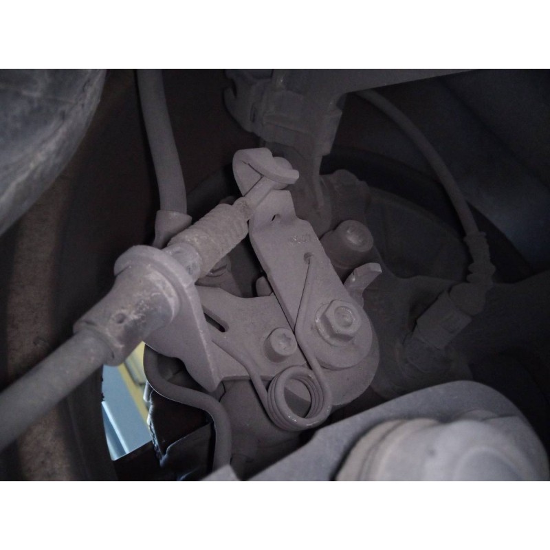 Recambio de pinza freno trasera derecha para audi a3 sportback (8p) 1.6 tdi ambiente referencia OEM IAM   