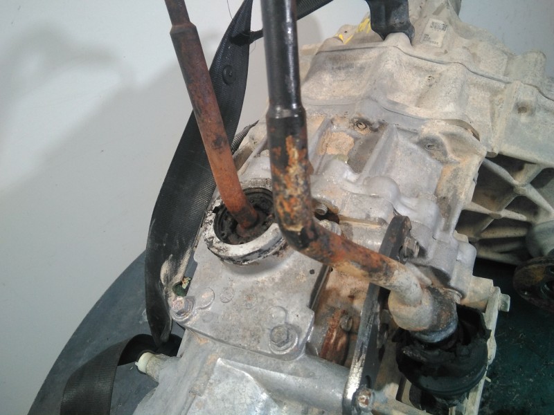 Recambio de caja cambios para nissan pick-up (d22) td doble cabina 4x4 referencia OEM IAM VK5  M1-B4-64