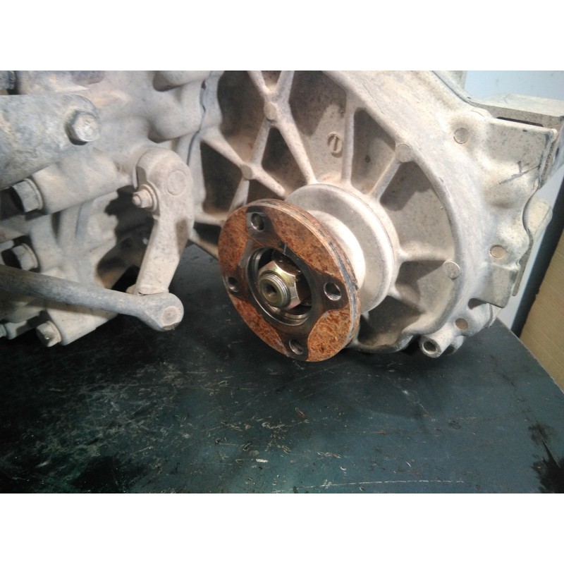 Recambio de caja cambios para nissan pick-up (d22) td doble cabina 4x4 referencia OEM IAM VK5  M1-B4-64