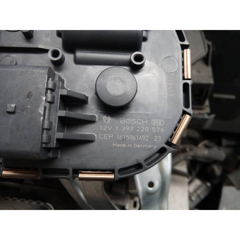 Recambio de motor limpia delantero para peugeot 5008 allure referencia OEM IAM 1397220576 1615961492 