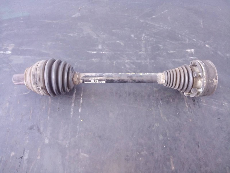 Recambio de transmision delantera izquierda para audi a3 sportback (8p) 1.6 tdi ambiente referencia OEM IAM 1K0407271CP  P1-A6-2