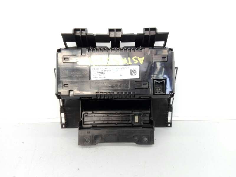 Recambio de pantalla multifuncion para opel astra j lim. enjoy referencia OEM IAM 13267984 565412769 E3-A5-17-4