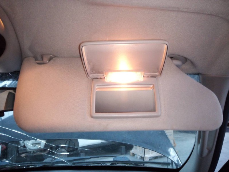 Recambio de parasol derecho para chrysler jeep cherokee (kj) 2.8 crd limited referencia OEM IAM   