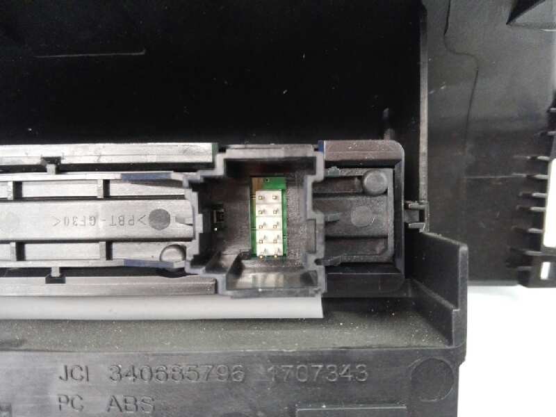 Recambio de pantalla multifuncion para opel astra j lim. enjoy referencia OEM IAM 13267984 565412769 E3-A5-17-4