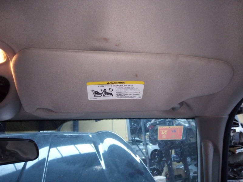 Recambio de parasol derecho para chrysler jeep cherokee (kj) 2.8 crd limited referencia OEM IAM   