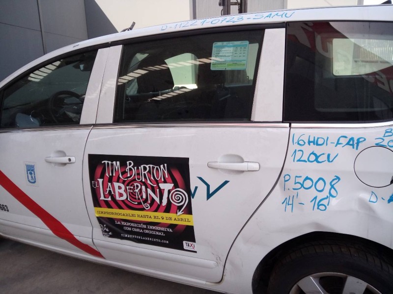 Recambio de puerta trasera izquierda para peugeot 5008 allure referencia OEM IAM   