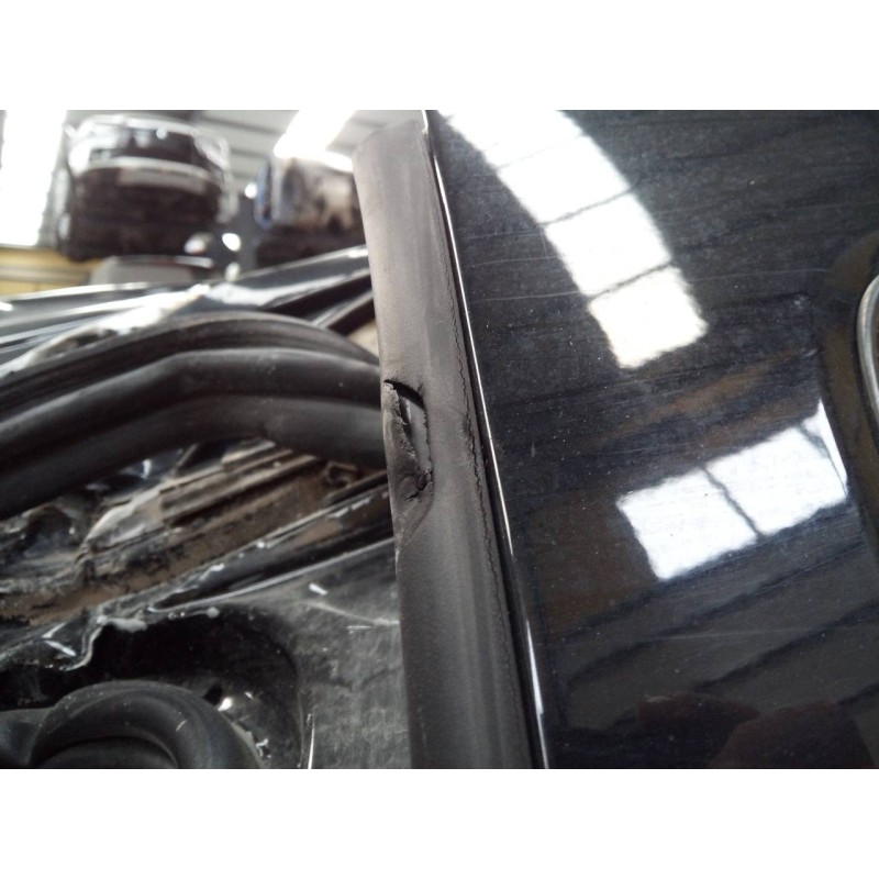 Recambio de puerta trasera izquierda para chrysler jeep cherokee (kj) 2.8 crd limited referencia OEM IAM   