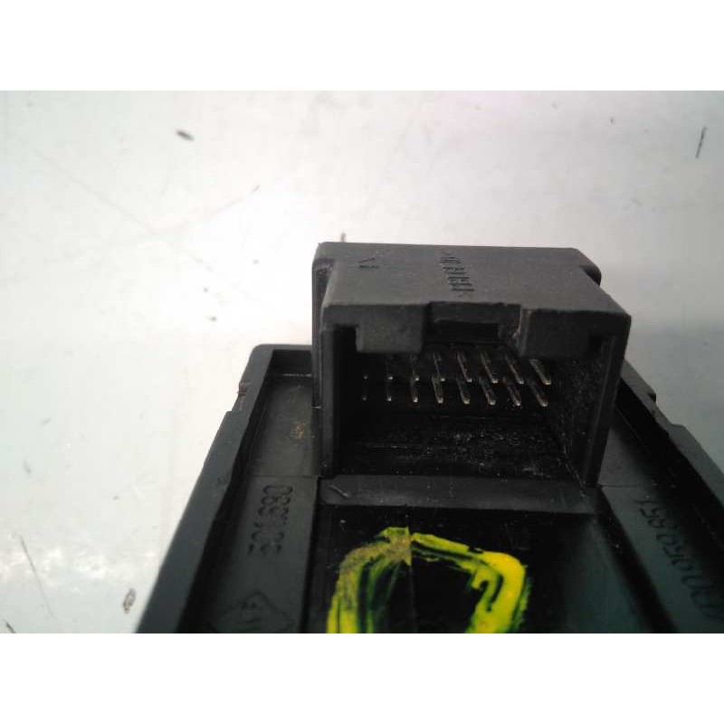 Recambio de mando elevalunas delantero izquierdo para audi a3 (8l) 1.9 tdi ambiente referencia OEM IAM 4B0959851BFKZ  E2-A1-20-1