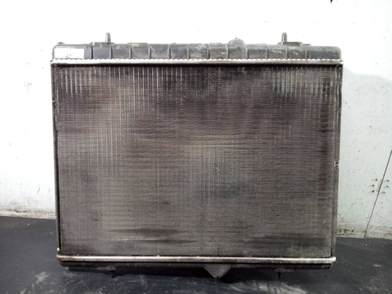 Recambio de radiador agua para peugeot 5008 allure referencia OEM IAM 9800477280  P2-B6-4