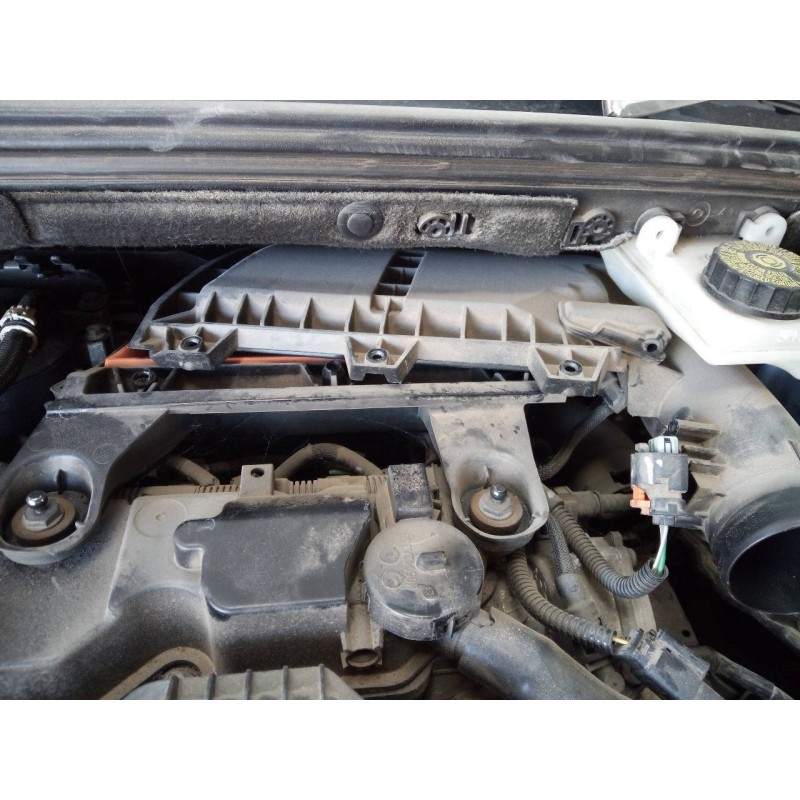 Recambio de filtro aire para citroën c4 lim. feel referencia OEM IAM   