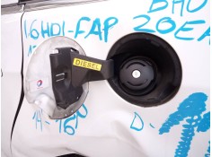 Recambio de tapa exterior combustible para peugeot 5008 allure referencia OEM IAM    2