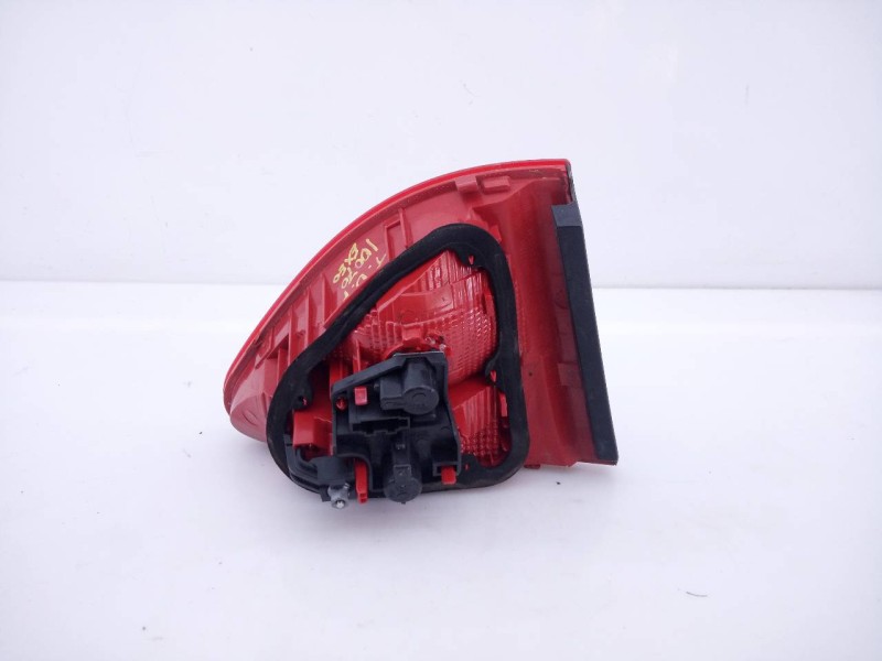 Recambio de piloto trasero derecho porton para seat exeo berlina (3r2) style referencia OEM IAM 89320241  E1-B6-47-1