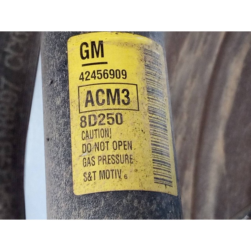 Recambio de amortiguador trasero derecho para opel mokka x selective start/stop referencia OEM IAM 42456909  