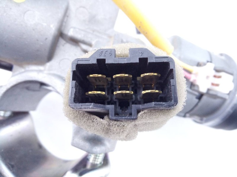 Recambio de antirrobo para ssangyong tivoli crystal 4x2 referencia OEM IAM   E3-A3-19-4