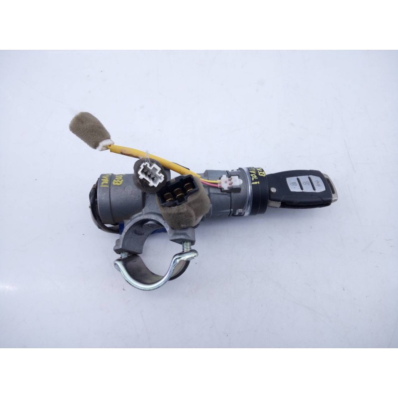 Recambio de antirrobo para ssangyong tivoli crystal 4x2 referencia OEM IAM   E3-A3-19-4