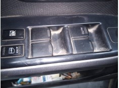 MANDO ELEVALUNAS DELANTERO IZQUIERDO 