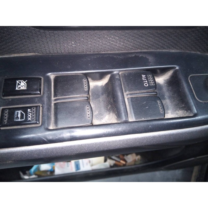 Recambio de mando elevalunas delantero izquierdo para suzuki grand vitara jb (jt) 1,9 ltr. ddis jlx-e 5-türig referencia OEM IAM