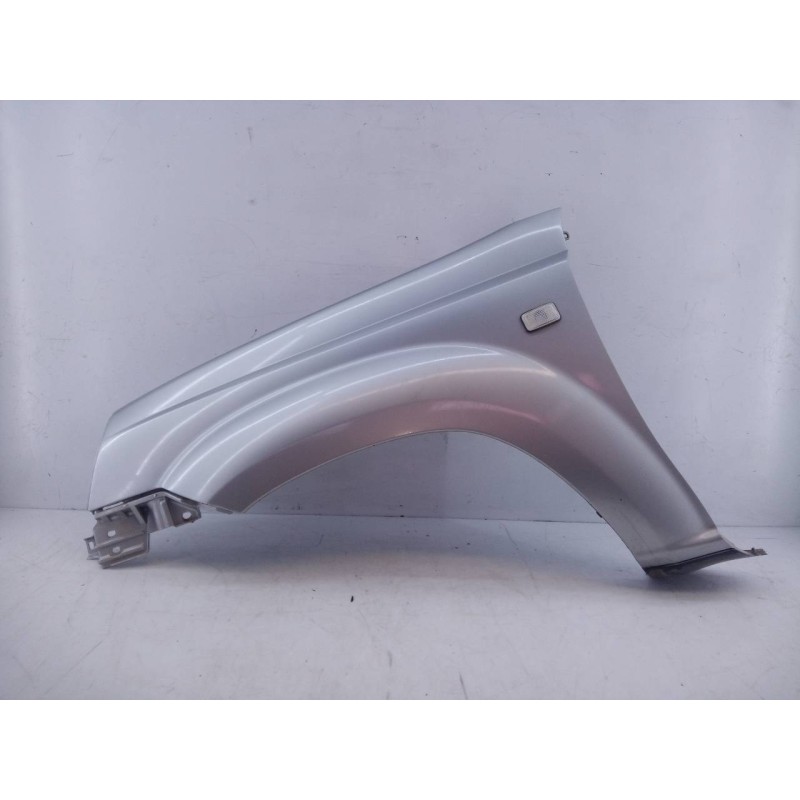 Recambio de aleta delantera izquierda para nissan x-trail (t30) comfort referencia OEM IAM   E4-B4-2