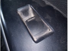 MANDO ELEVALUNAS TRASERO DERECHO 