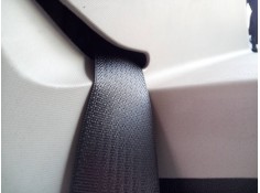 CINTURON SEGURIDAD TRASERO DERECHO 