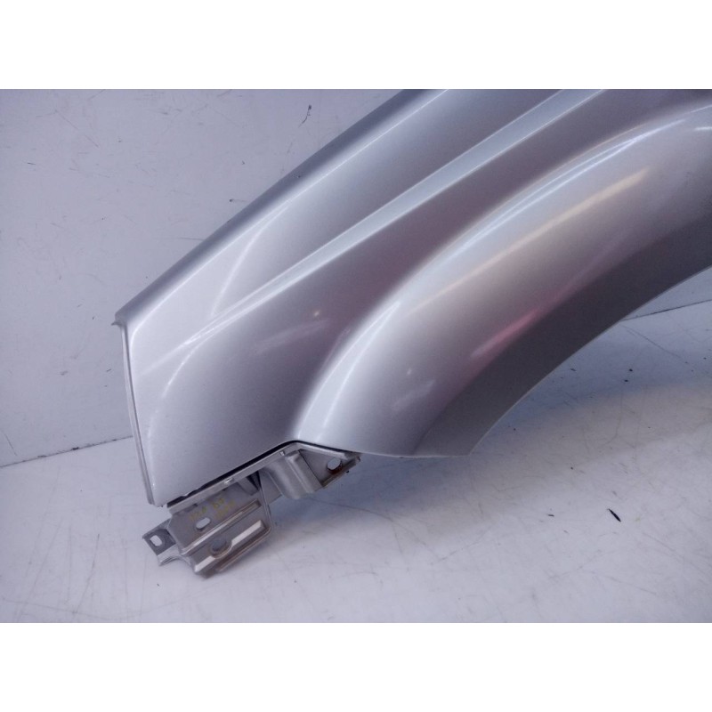 Recambio de aleta delantera izquierda para nissan x-trail (t30) comfort referencia OEM IAM   E4-B4-2