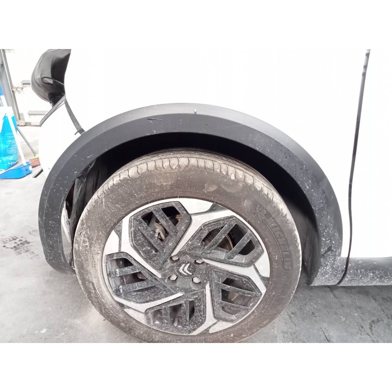 Recambio de aletin delantero izquierdo para citroën c4 iii seduction referencia OEM IAM   