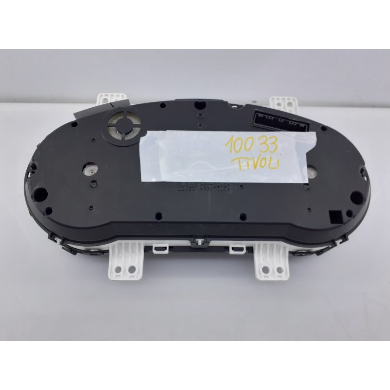 Recambio de cuadro instrumentos para ssangyong tivoli crystal 4x2 referencia OEM IAM 8021035050 170508 E1-B3-7-2