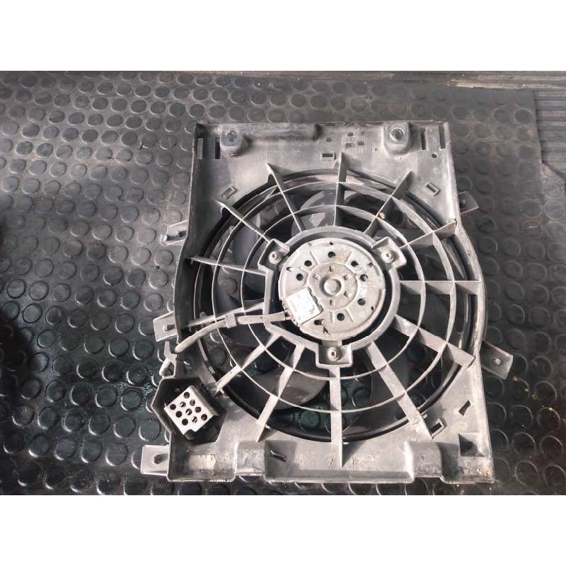 Recambio de electroventilador para opel astra gtc sport referencia OEM IAM 0130303302  