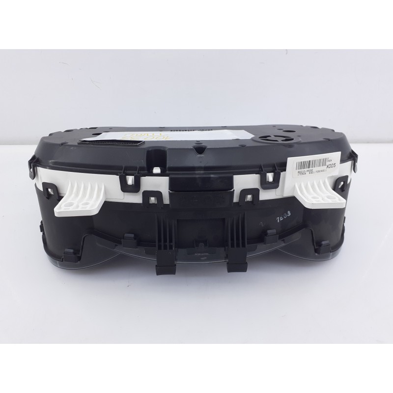Recambio de cuadro instrumentos para ssangyong tivoli crystal 4x2 referencia OEM IAM 8021035050 170508 E1-B3-7-2