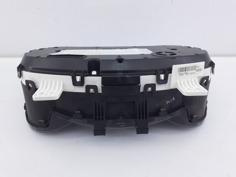 Recambio de cuadro instrumentos para ssangyong tivoli crystal 4x2 referencia OEM IAM 8021035050 170508 E1-B3-7-2