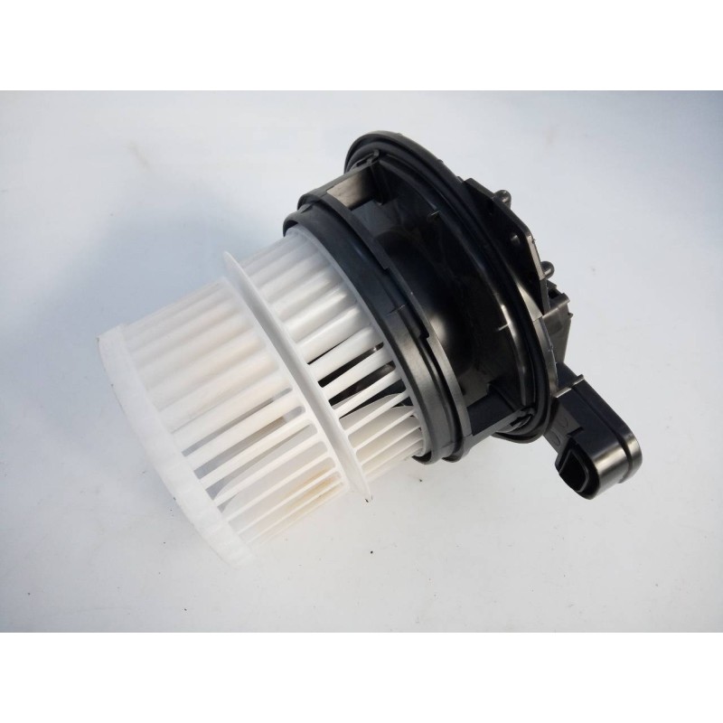 Recambio de ventilador calefaccion para toyota c-hr hybrid advance referencia OEM IAM 5610T1 08E02 