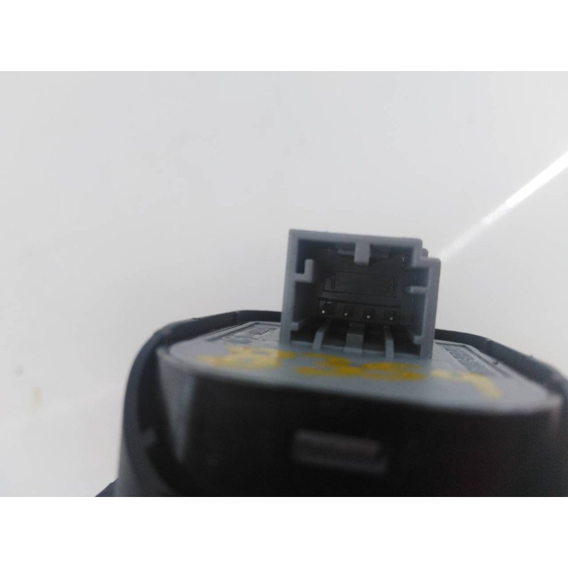 Recambio de mando elevalunas delantero izquierdo para audi a1 sportback (8xf) attracted referencia OEM IAM 8U0959851 8X49599521A